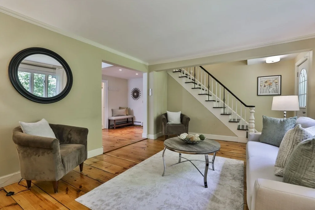 Photo of 5 Kent Way
