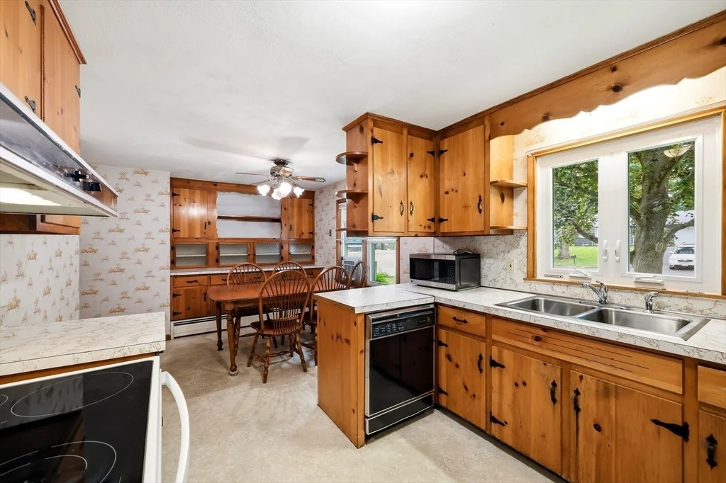 Photo of 214 Forest Hills Rd
