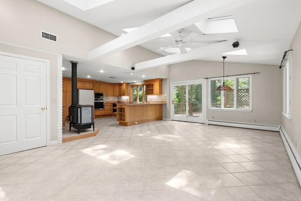 Photo of 118 Echo Cove Road