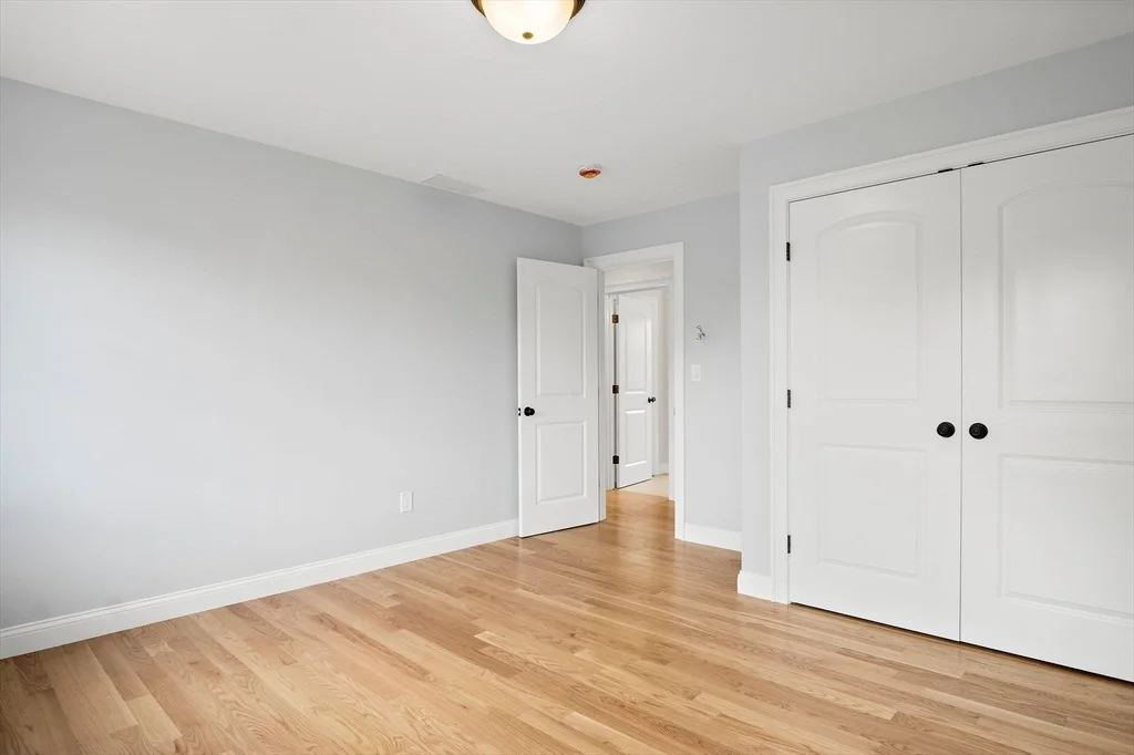 Photo of 7 Locust Street
