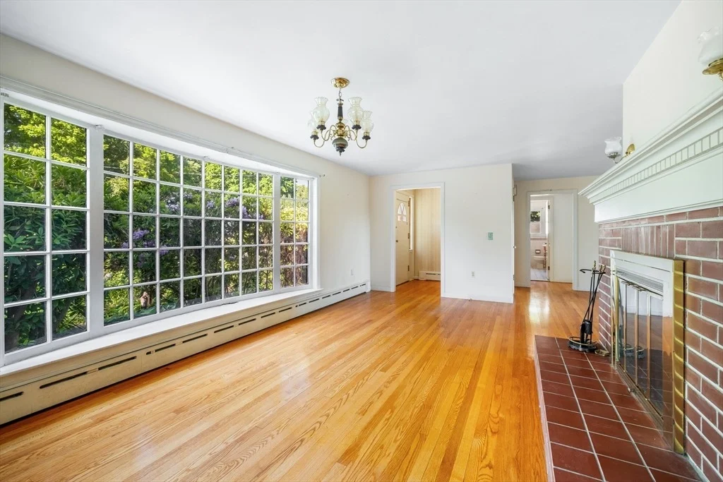 Photo of 45 Indian Hill Rd