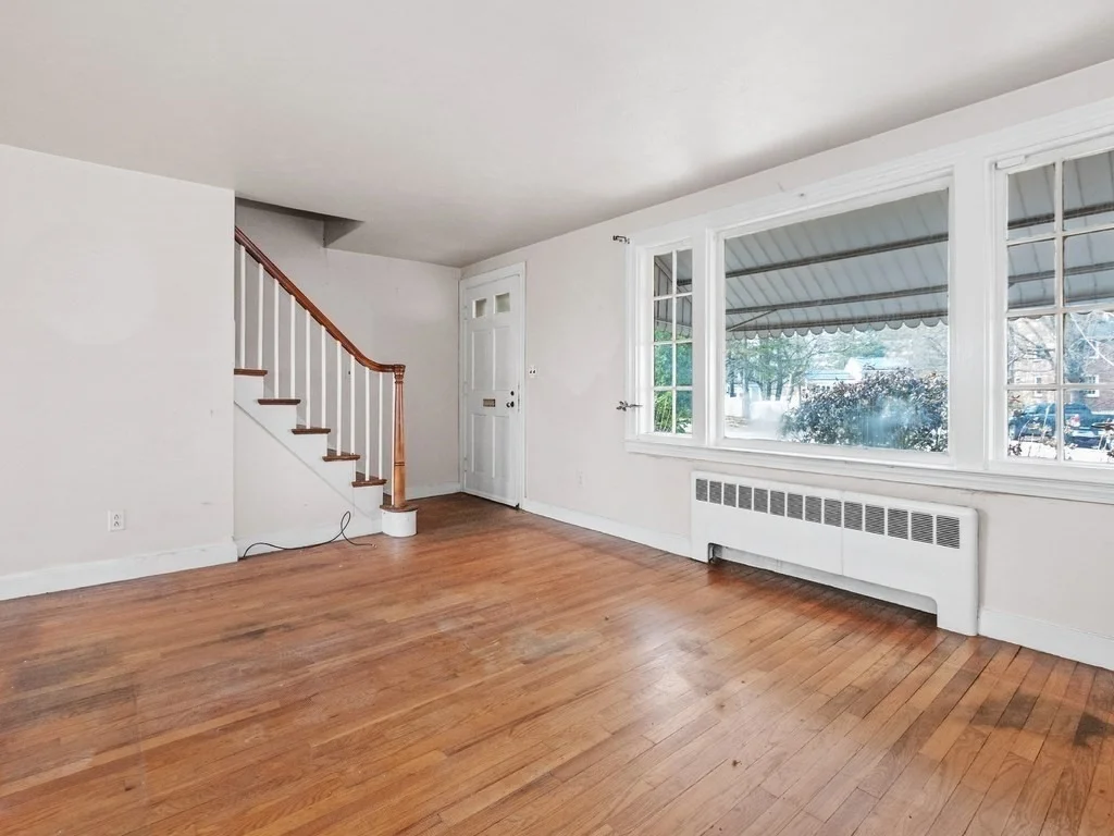 Photo of 15 Westbrook Circle