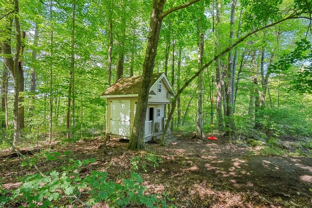 Photo of 10 Blueberry Ln