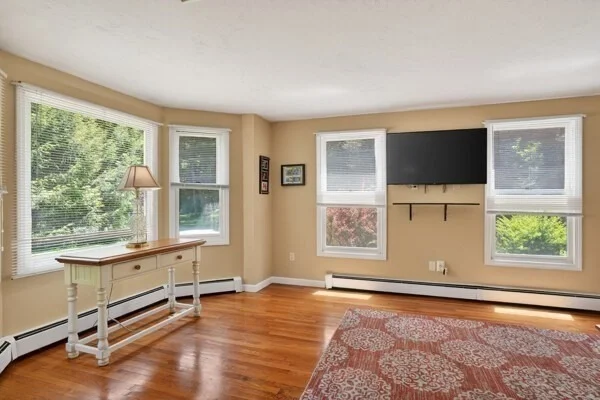 Photo of 16 Beaverbrook Road