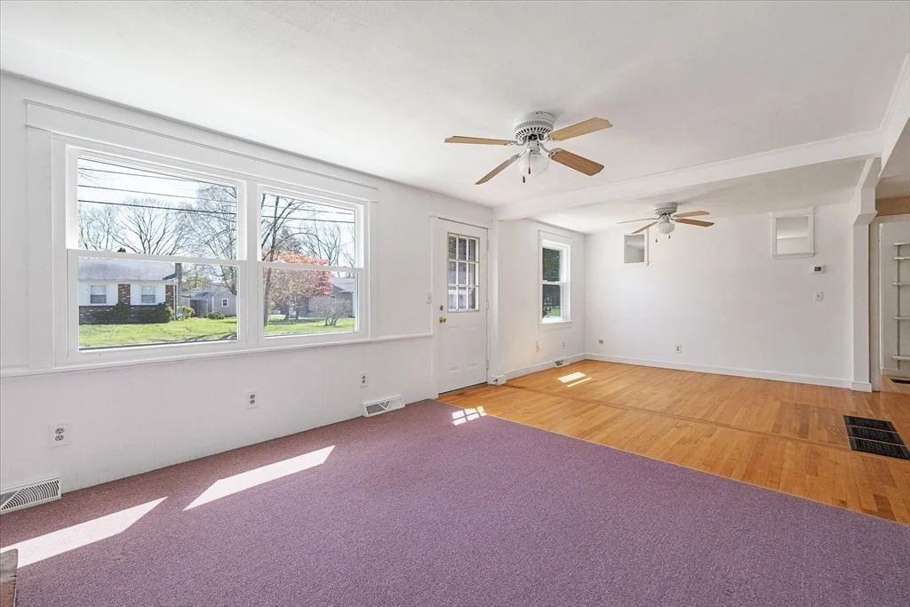Photo of 32 Bayberry