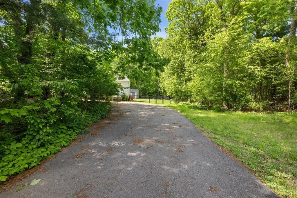 Photo of 3 Stonewood Drive