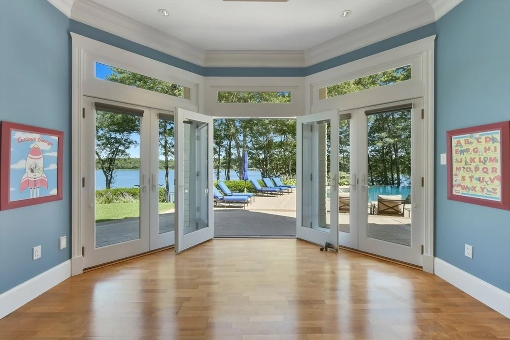 Photo of 37 Shoestring Bay Road