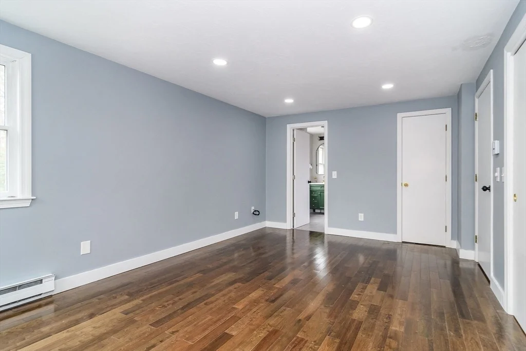 Photo of 15 Florence Ave