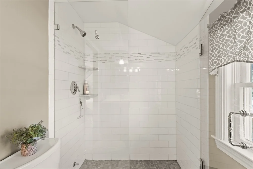 Photo of 5 Courser Brook