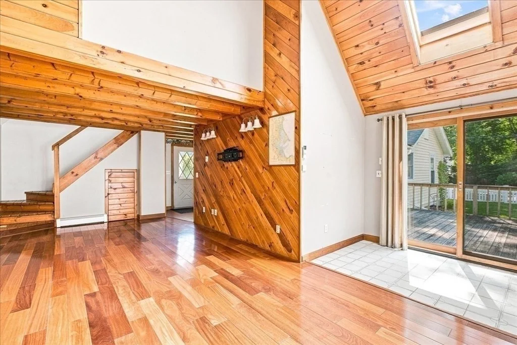 Photo of 2 Bartlett Ave
