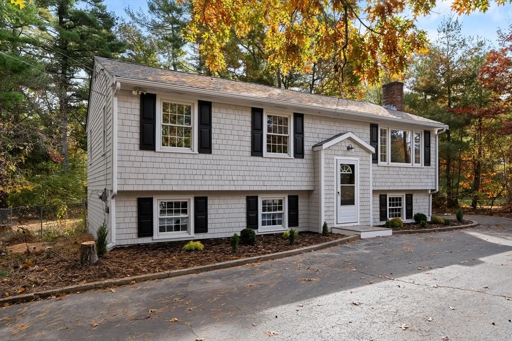 Photo of 293 Mendall Rd