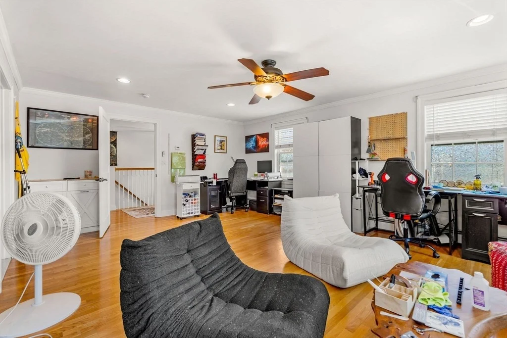 Photo of 6 Crawford Dr