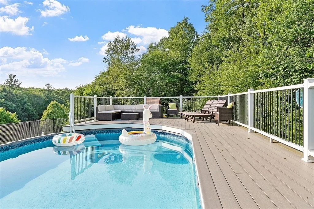 Photo of 3 Fulling Mill Dr