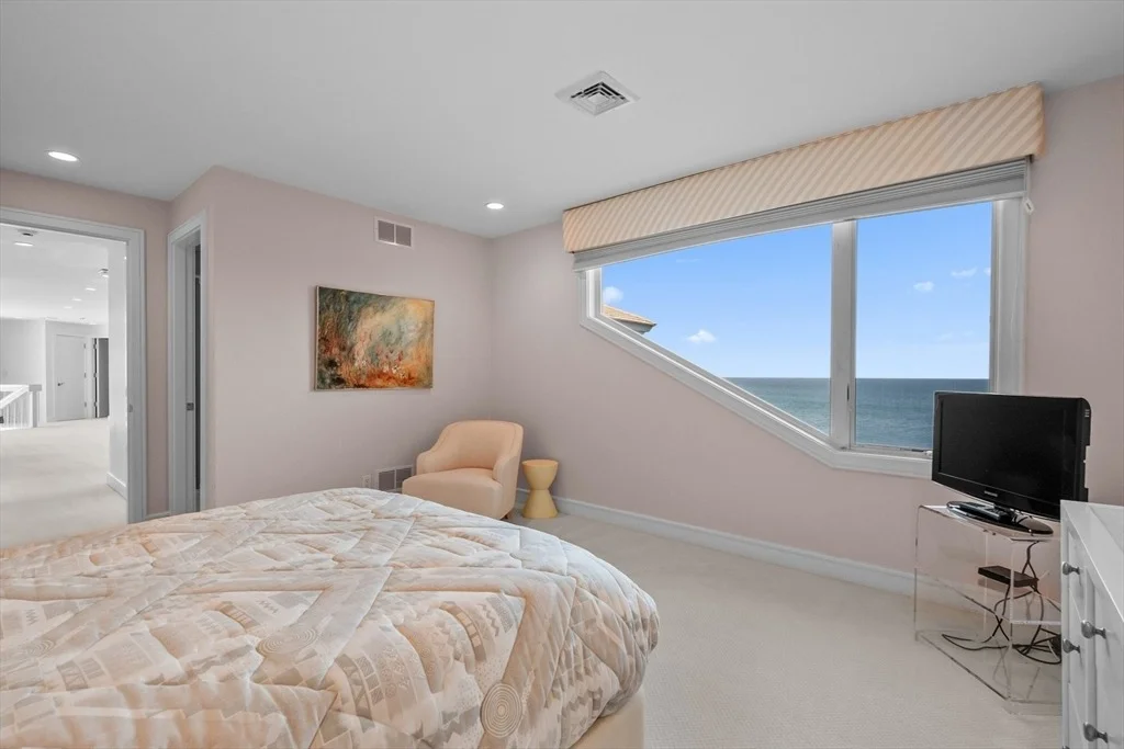 Photo of 40 Triton Way