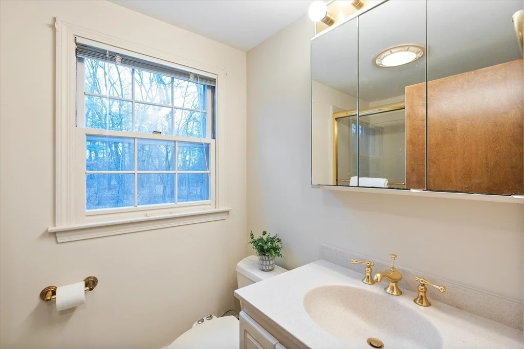 Photo of 71 Cochrane Cir
