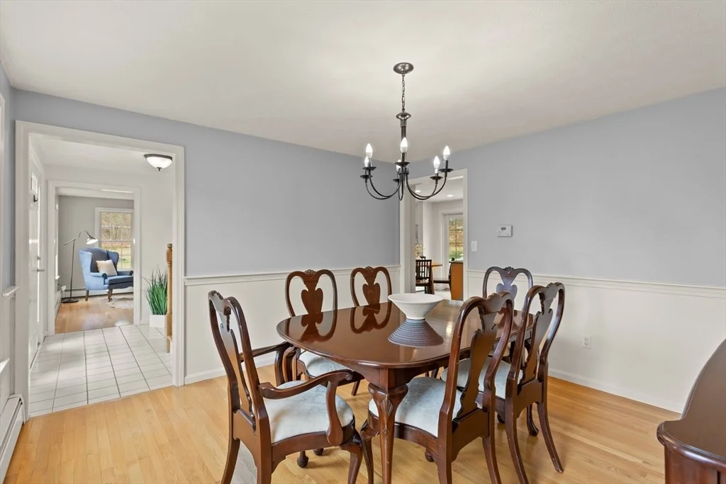 Photo of 4 Ledgewood Dr
