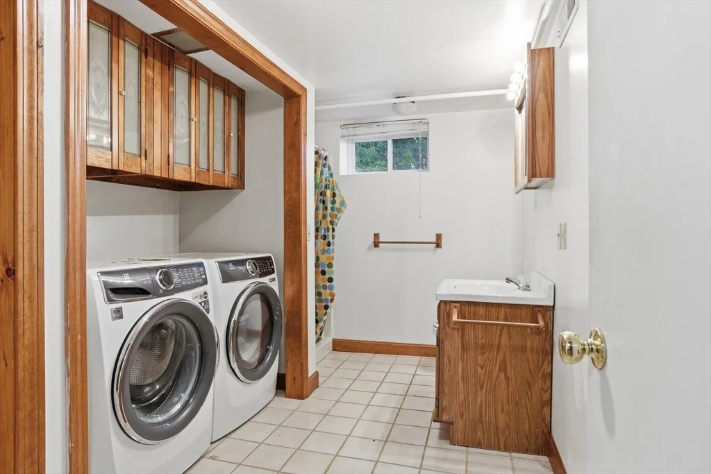 Photo of 6 Hillcrest Rd