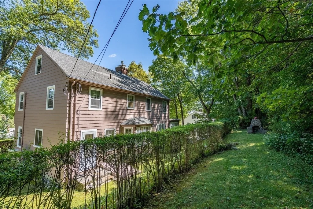 Photo of 11 Drury Ln