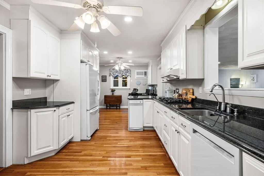 Photo of 24 Smith Ave