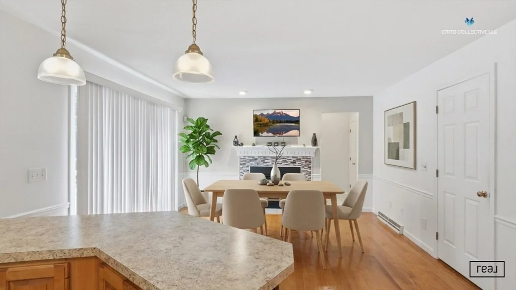 Photo of 39 Venture Dr
