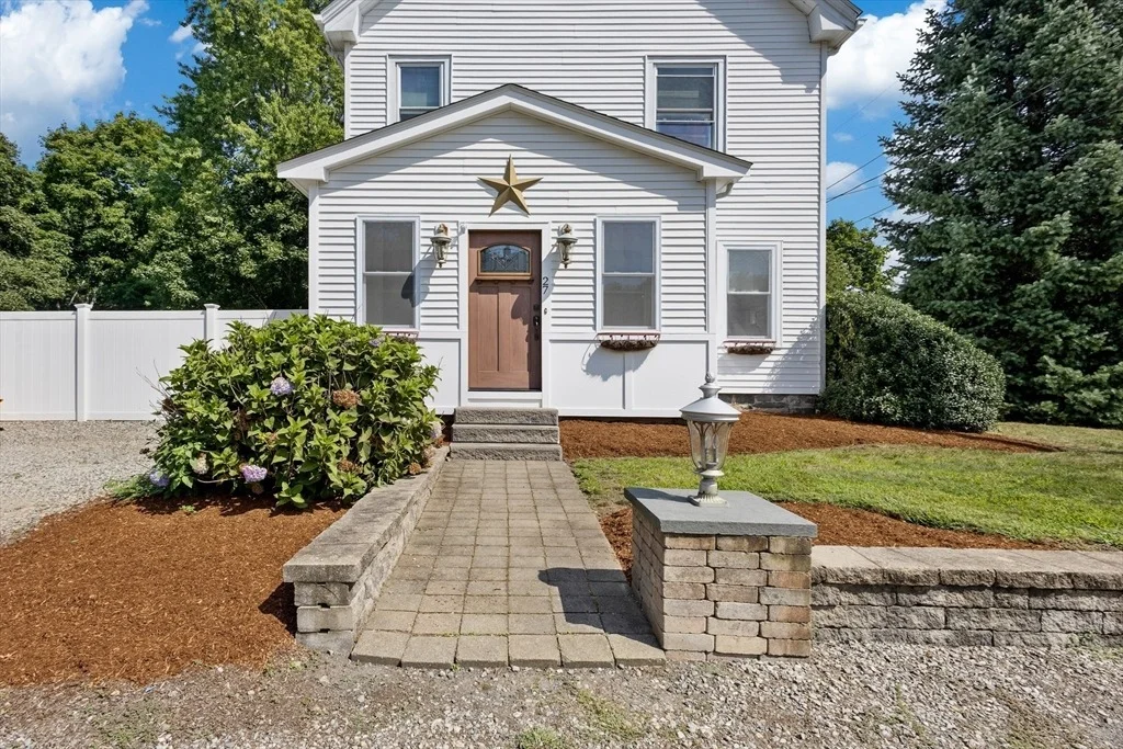 Photo of 27 Bliss Ave