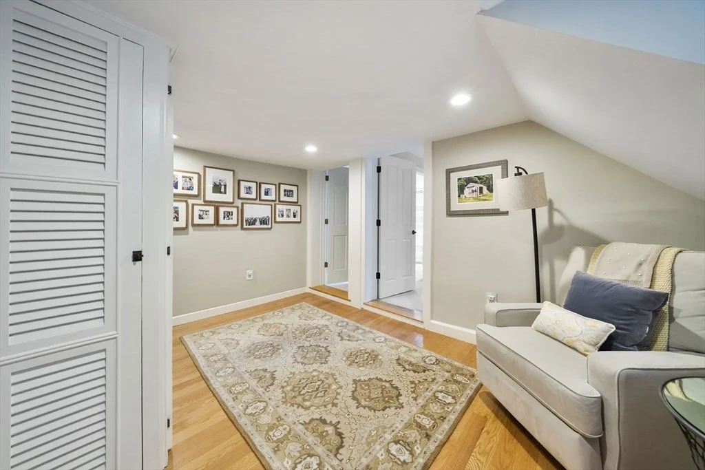 Photo of 807 Summer St