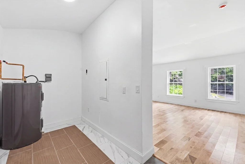 Photo of 26 Parallel St