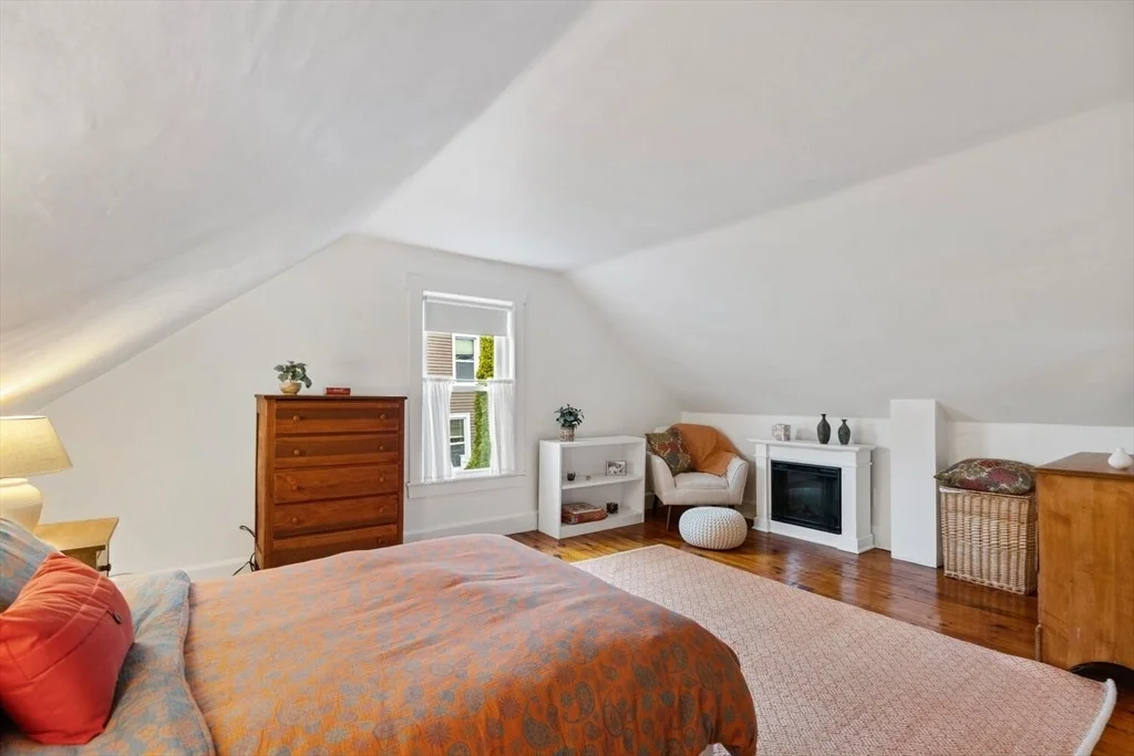 Photo of 21 Roundy St.