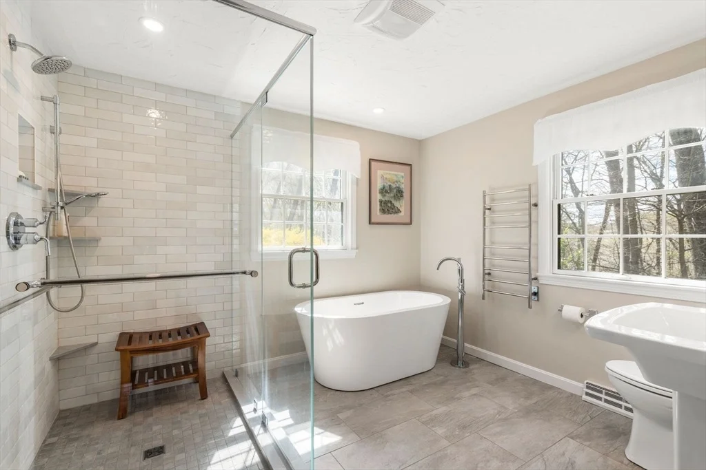 Photo of 71 Jennifer Drive