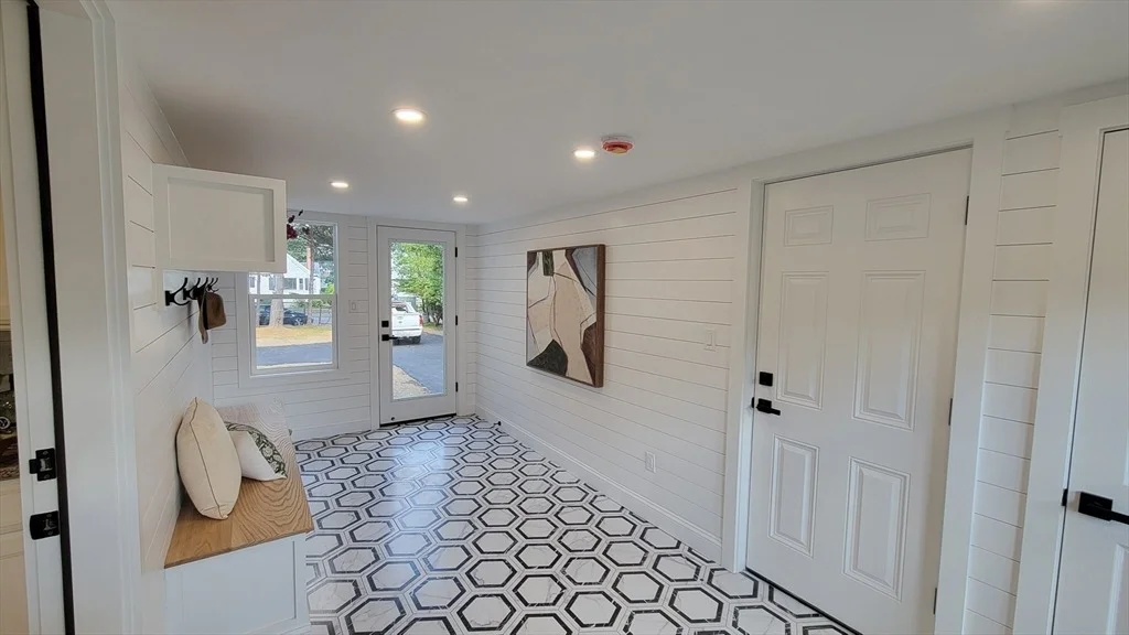 Photo of 99 Paul St