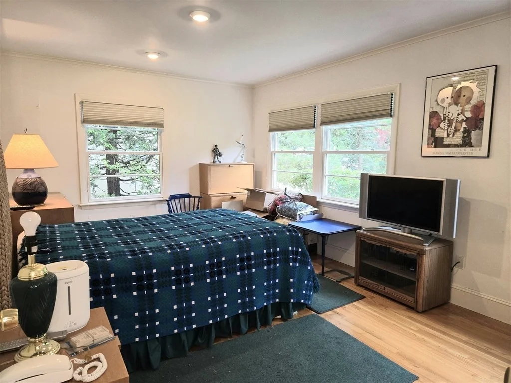 Photo of 140 Paulson Rd