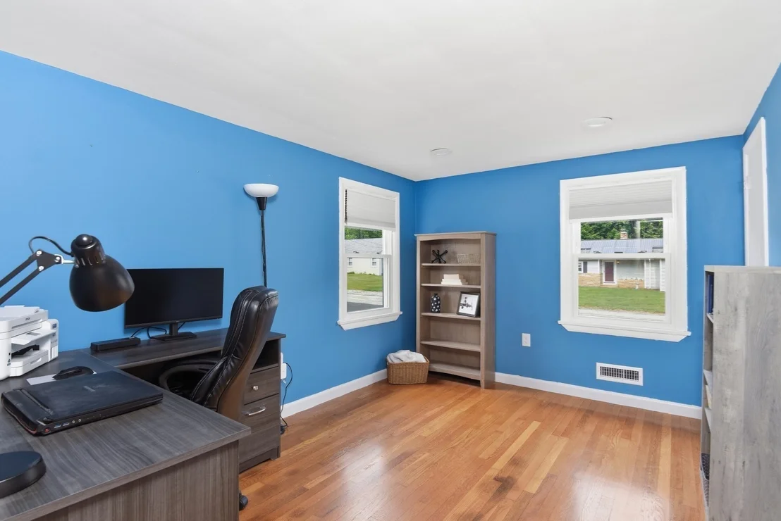Photo of 71 Norlen Park