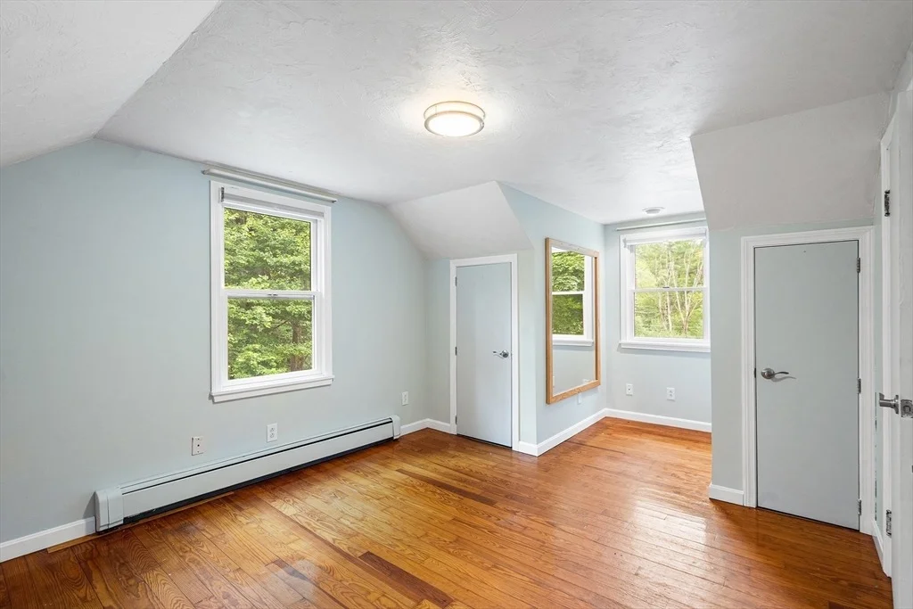 Photo of 84 High St