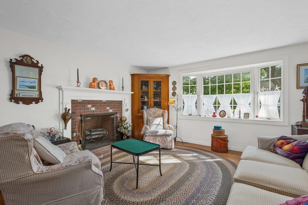 Photo of 89 Cliff Pond Rd