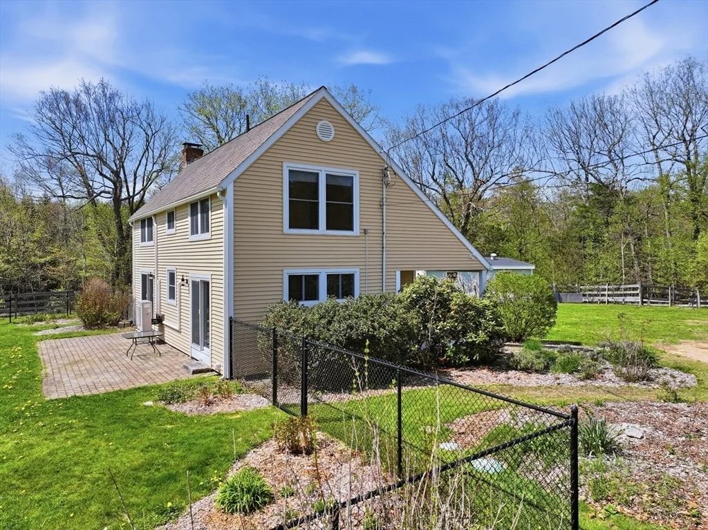 Photo of 9 Adams Rd
