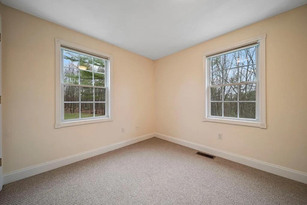 Photo of 37 Jacques Rd