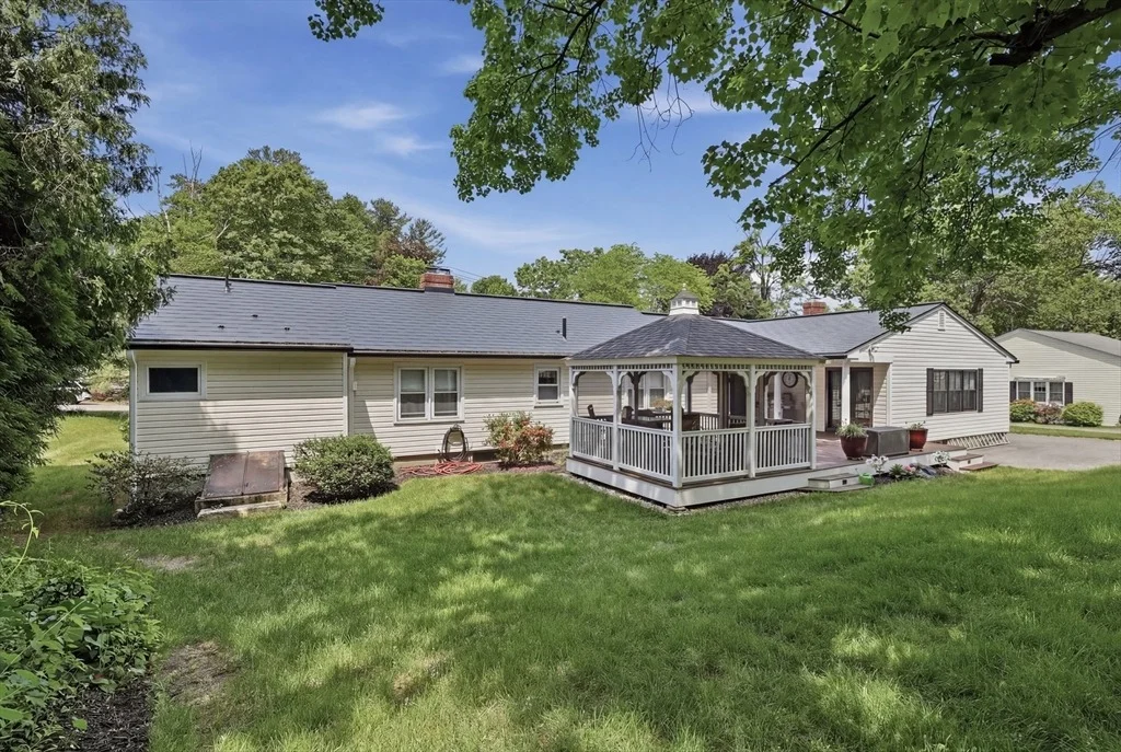 Photo of 69 Maple Street
