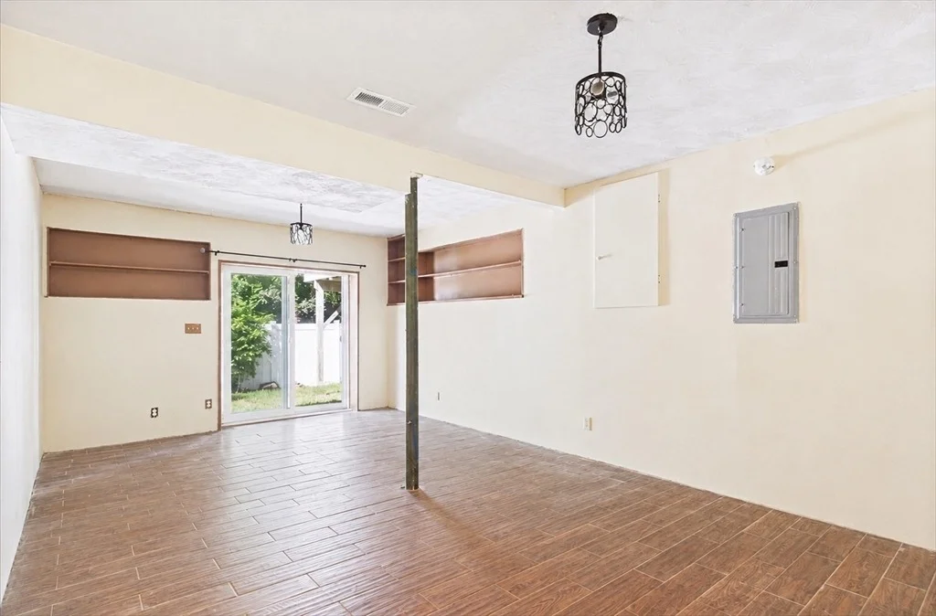Photo of 73 Lanark Rd