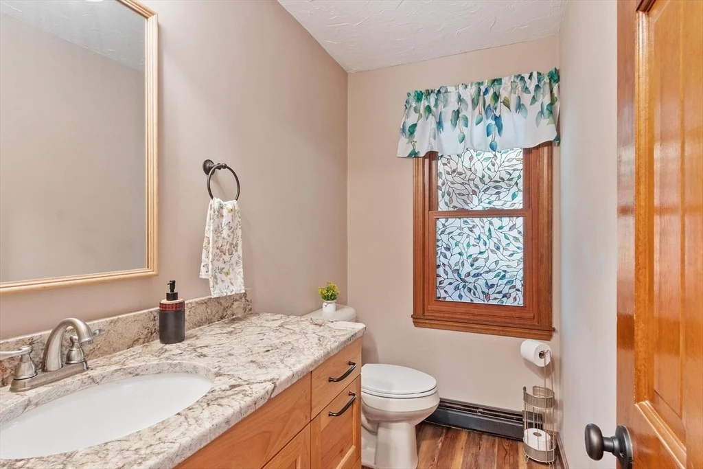 Photo of 111 Hale Rd
