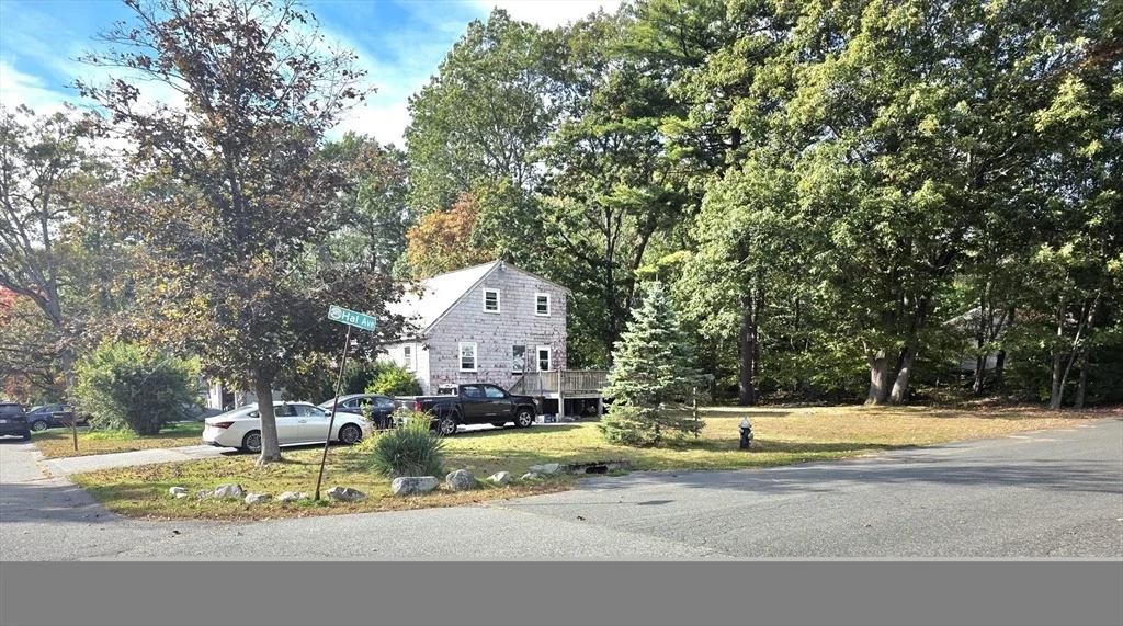 Photo of 92 Leah Dr