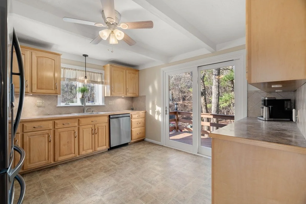 Photo of 85 Desert Brook Rd.
