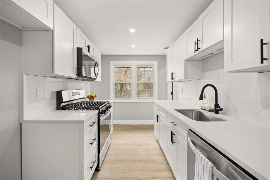 Photo of 122 Sinclair Rd