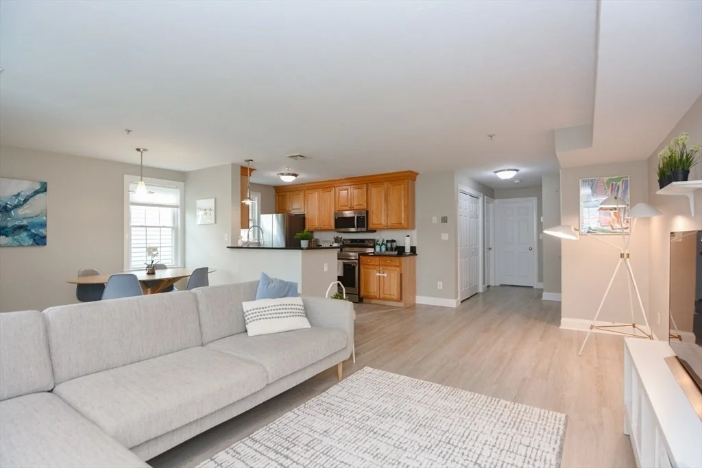 Photo of Unit D at 21 Wall St