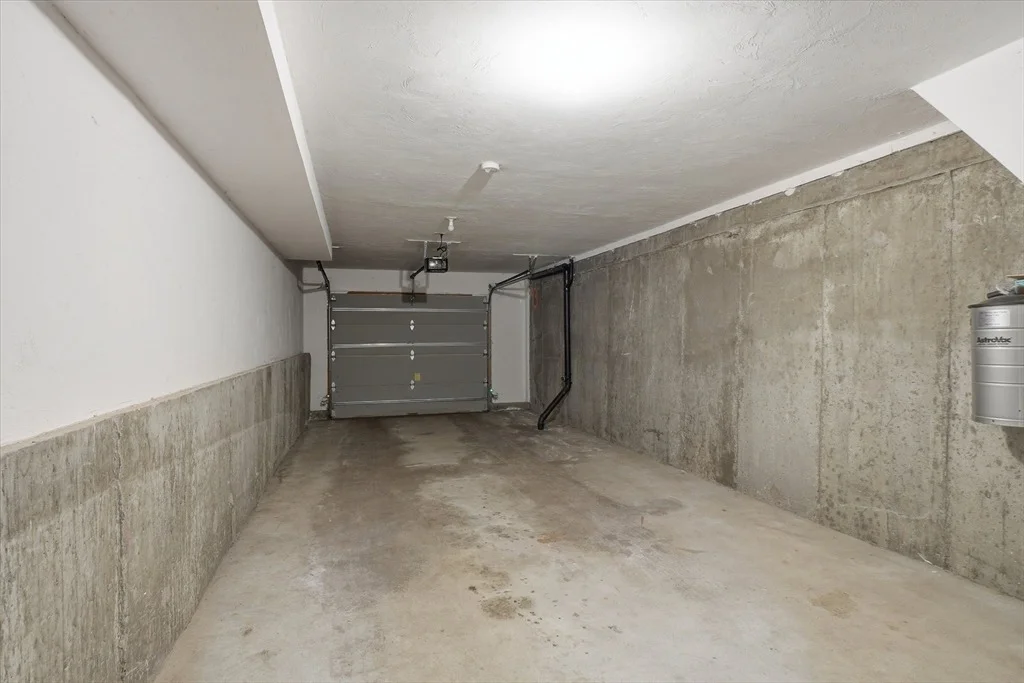 Photo of Unit 196 at 196 Algonquin Trail