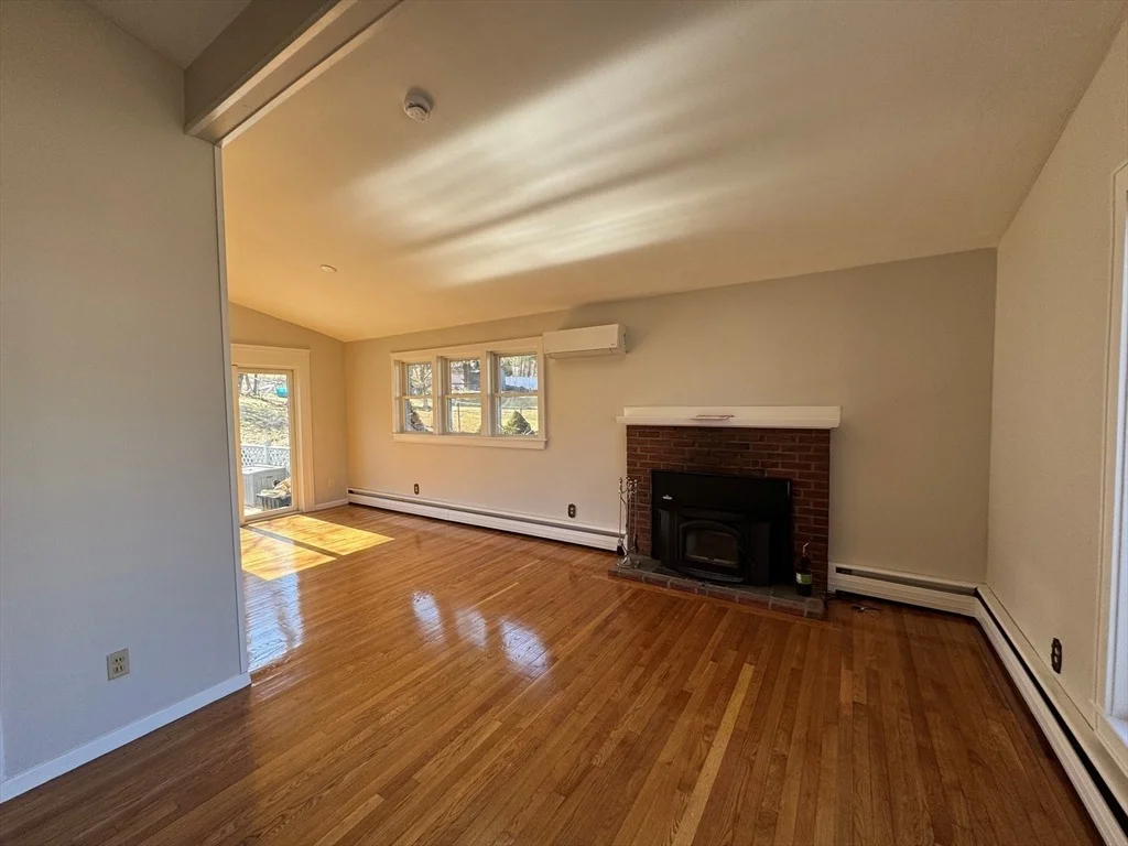 Photo of 6 Redman Rd
