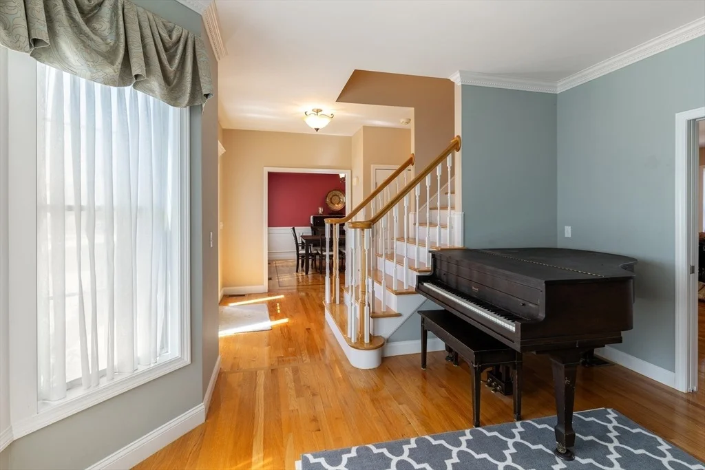 Photo of 368 Cottrell Rd