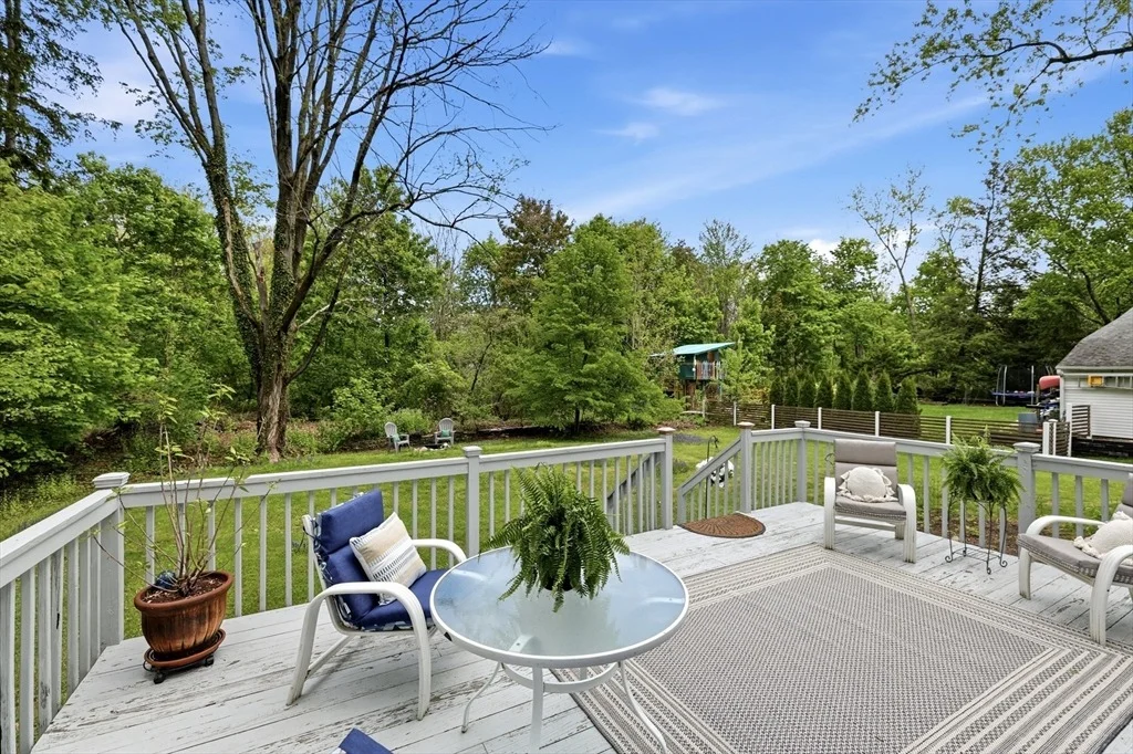 Photo of 87 Harlow Dr