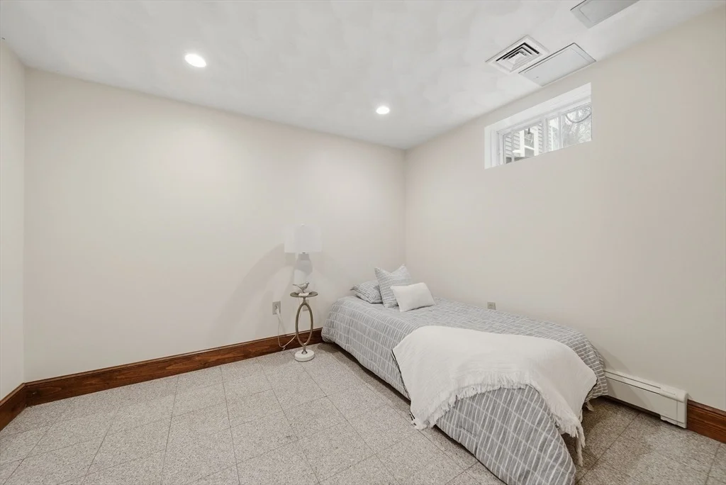 Photo of 131 Range Heights Rd
