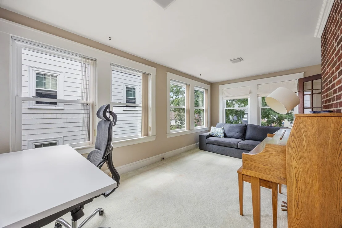 Photo of 25 Lovell Rd