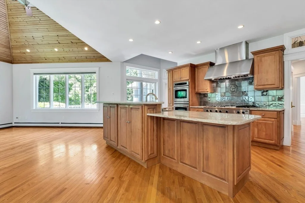 Photo of 20 Eagle Dr